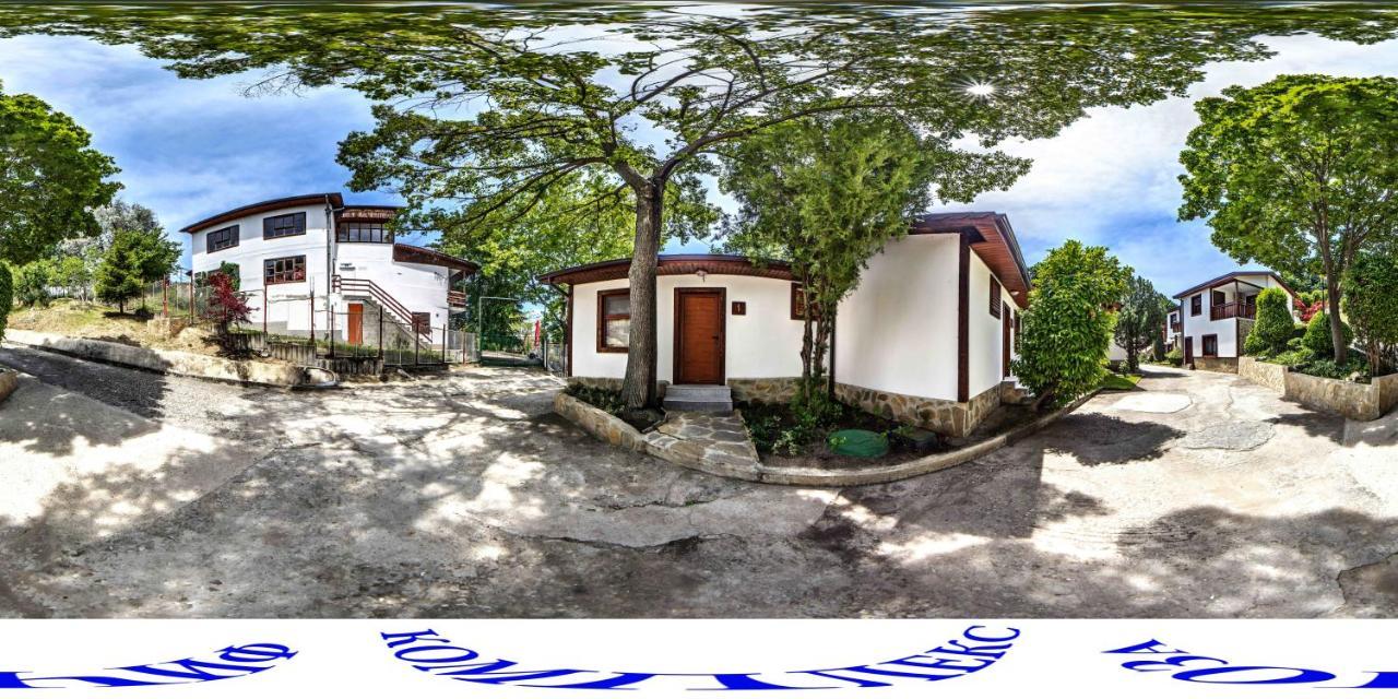 Отель Complex Fichoza Варна Экстерьер фото