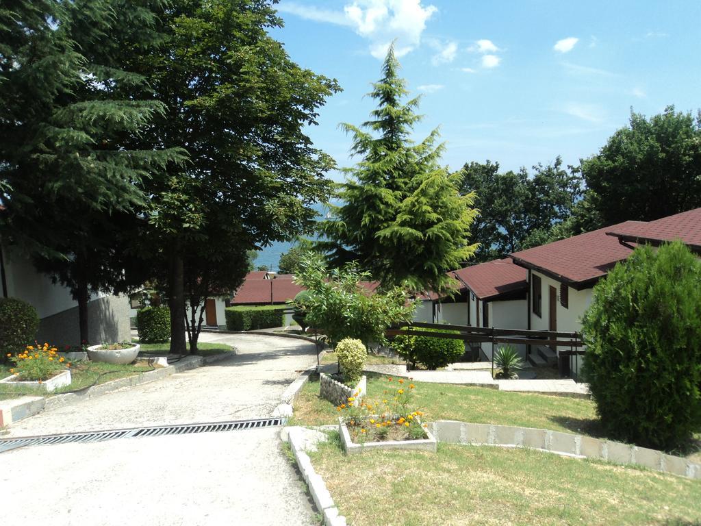 Отель Complex Fichoza Варна Экстерьер фото